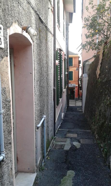 Casa Tra Il E Il Blu * Genua